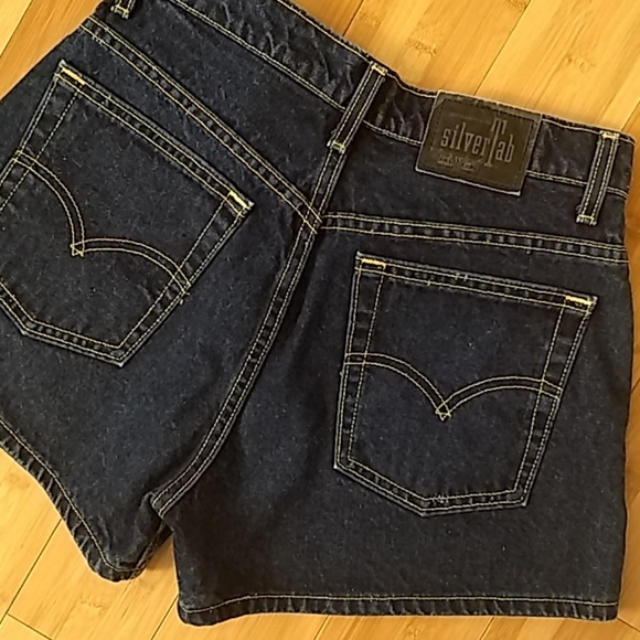 Levi's Pants - Levi's 90s high waisted Silvertab jean shorts